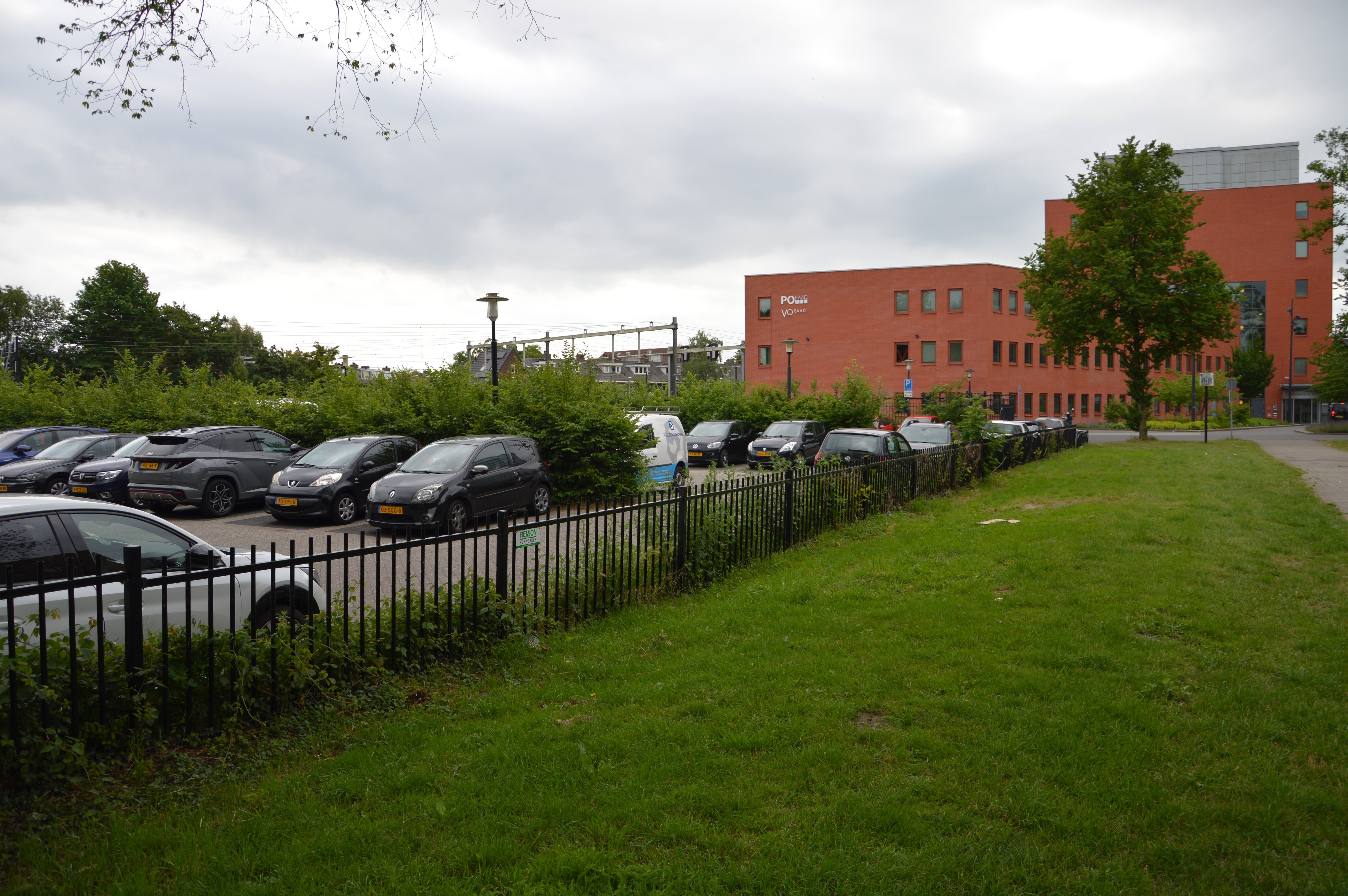 Parkeerterrein aan de Aidadreef