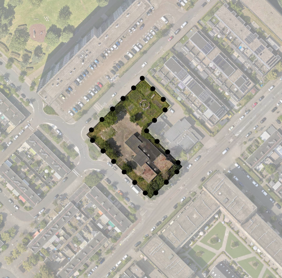 Luchtfoto met de grens van het plangebied 