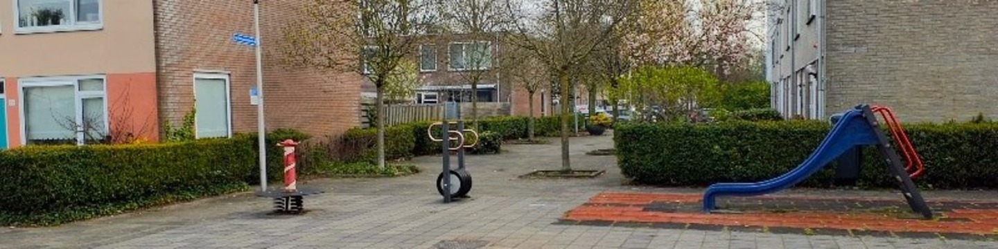 zijaanzicht speeltoestel